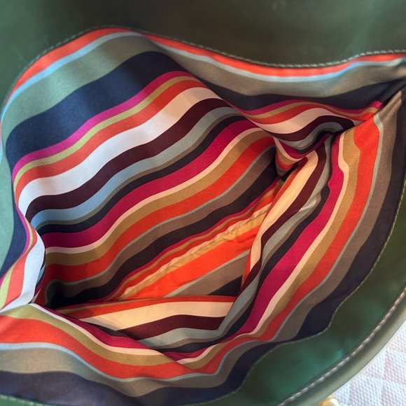 Coach Lily Legacy Turnlock Tote in Green No. D0920-F13757 - Picture 14 of 15